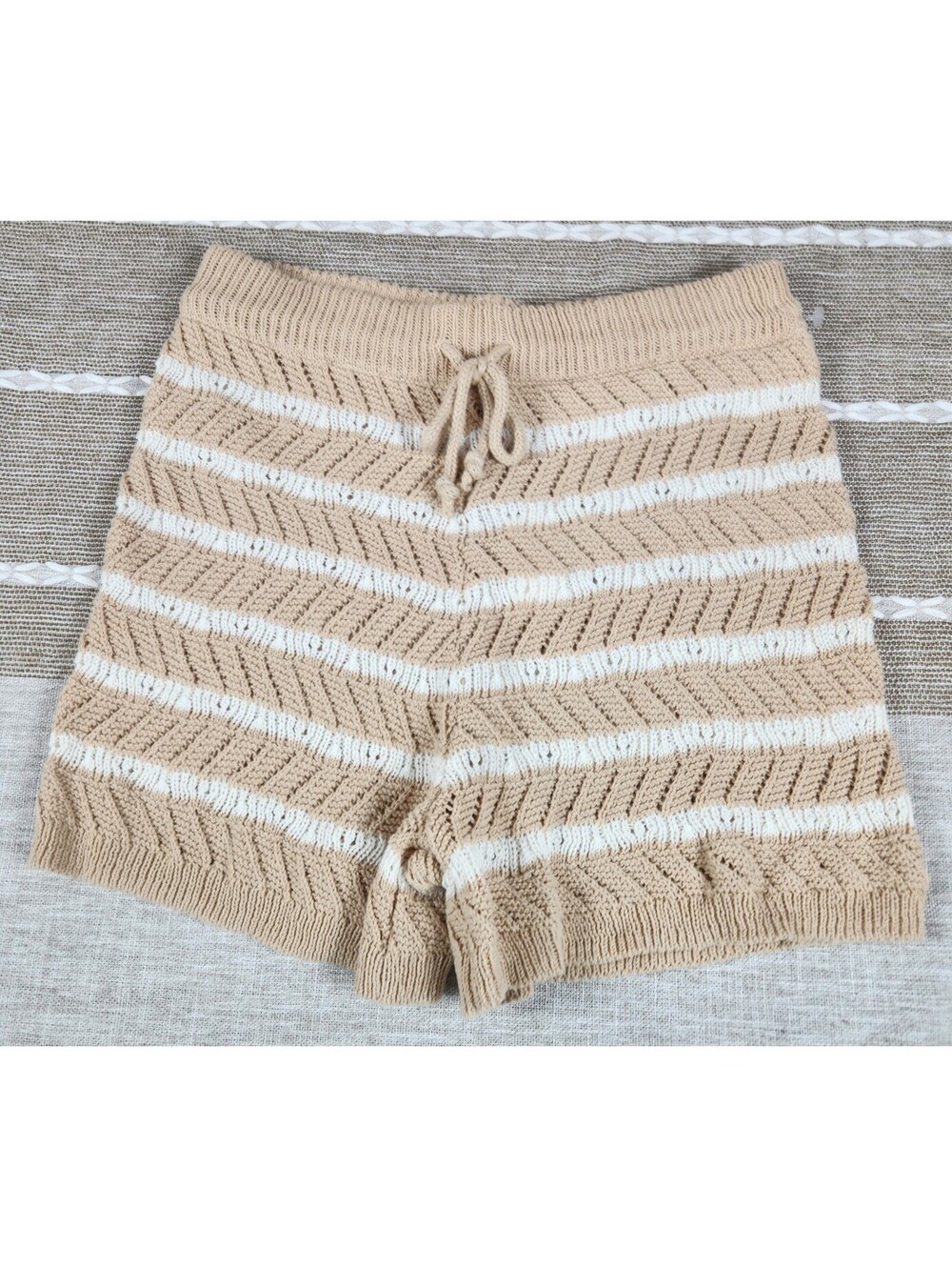 Aerie Women's Tan White Striped Crochet Knit Shorts High Waist Drawstring XS NWT